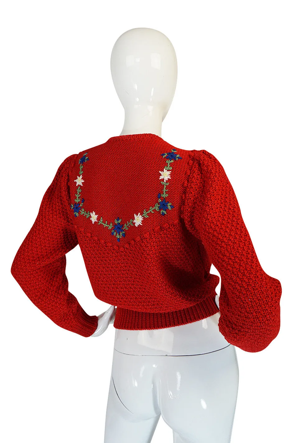 Adorable 1950s Hand Knit Red Floral Detail Sweater