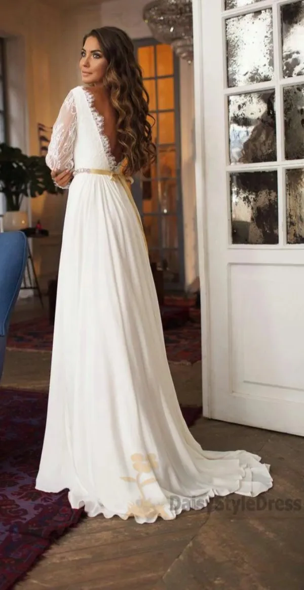 Fashion Long Sleeve Lace V-back Wedding Dress