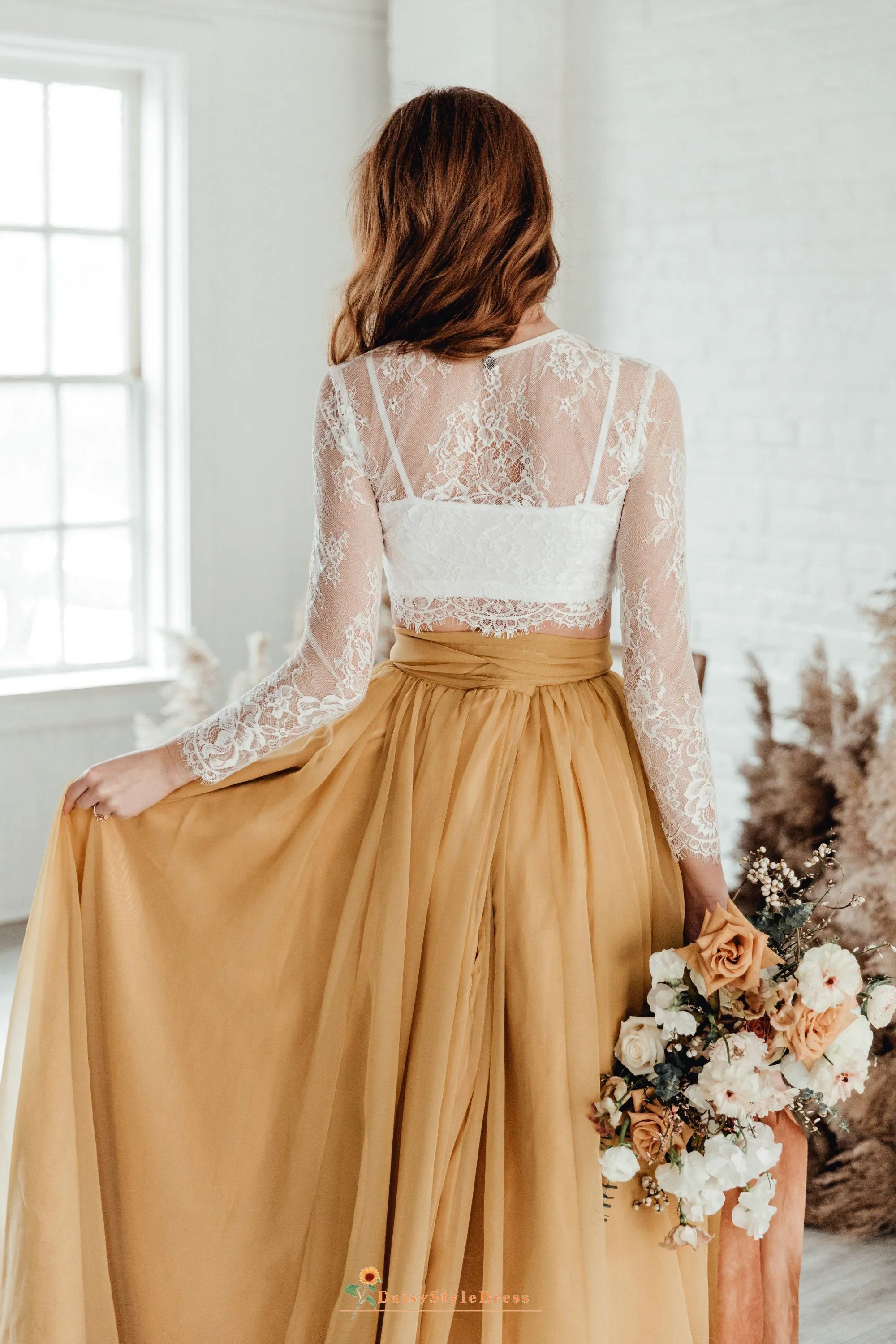 Fashion Two Piece Long Sleeve Lace Champagne Wedding Dress