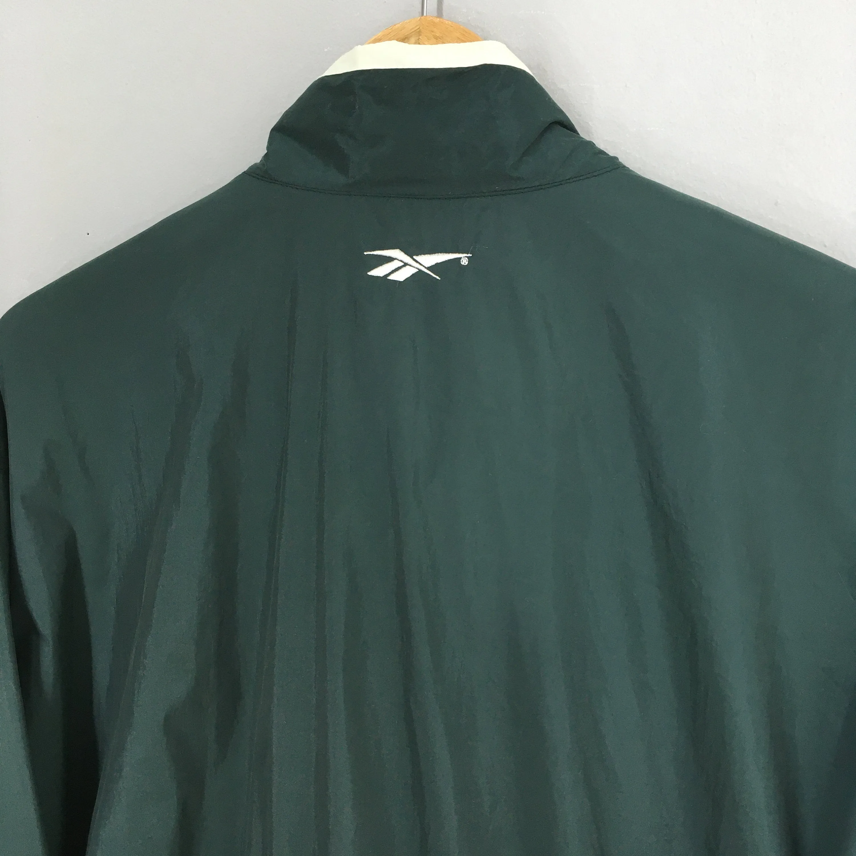 Reebok Sports Windbreaker Green Jacket Large