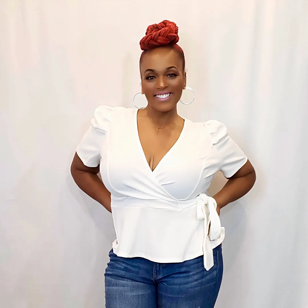 RUMOR HAS IT FLUTTER | TOP (PLUS SIZE)