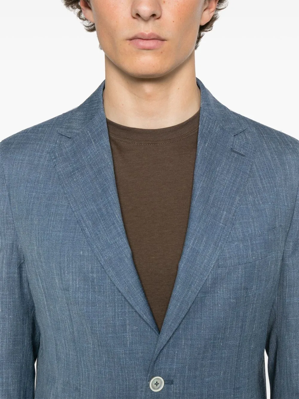 single-breasted suit