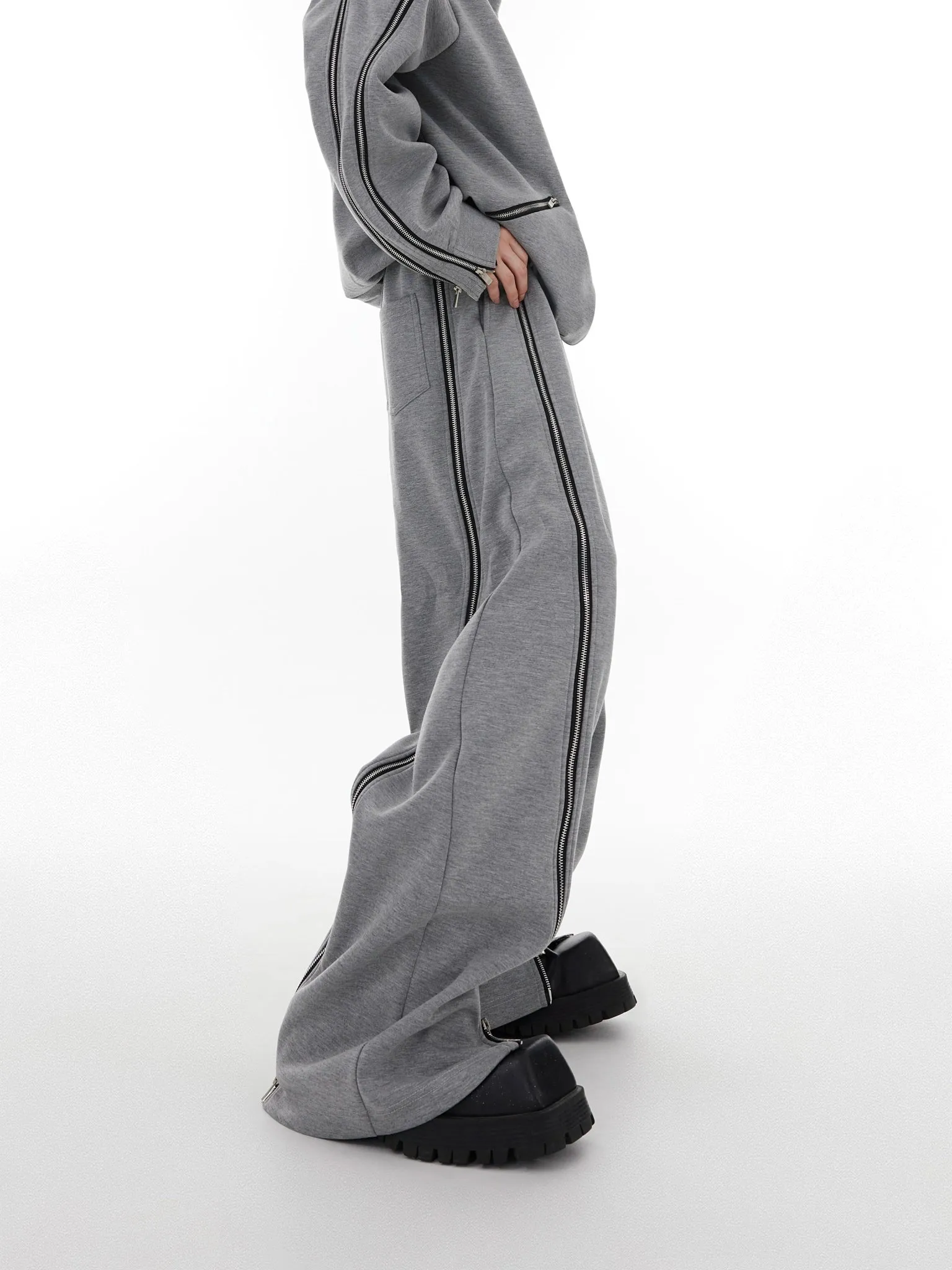 Zipper Design Sweatshirt & Sweatpants CLE0003